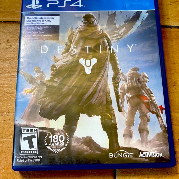 PS4 - Picture 1 of 3